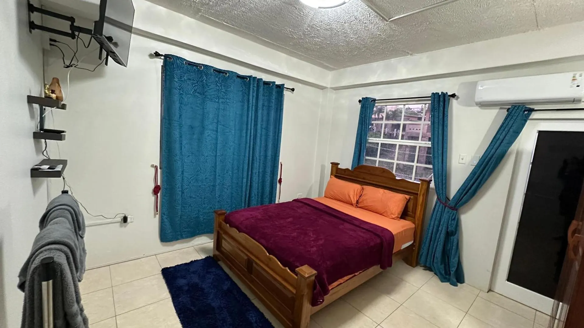 Cozy One Bedroom Apartment Garden Side Lambeau